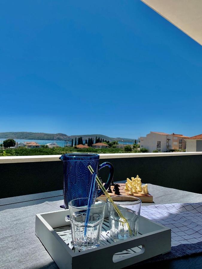 Blue Shell Trogir Apartment Bagian luar foto