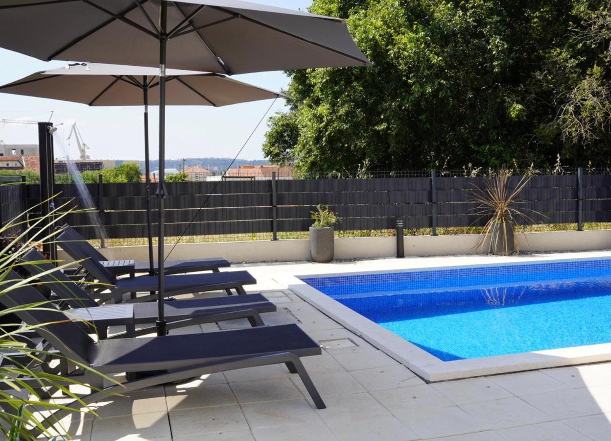 Blue Shell Trogir Apartment Bagian luar foto