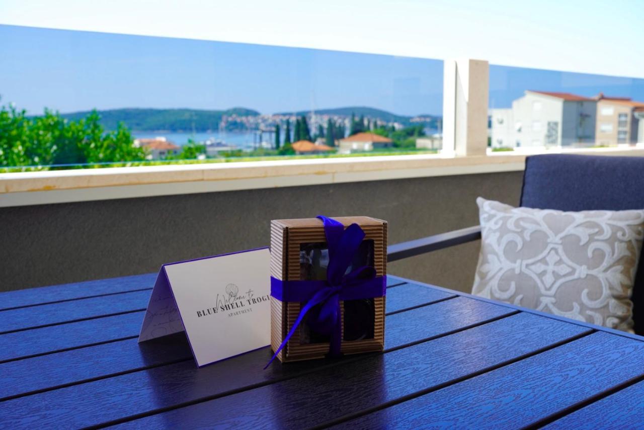 Blue Shell Trogir Apartment Bagian luar foto