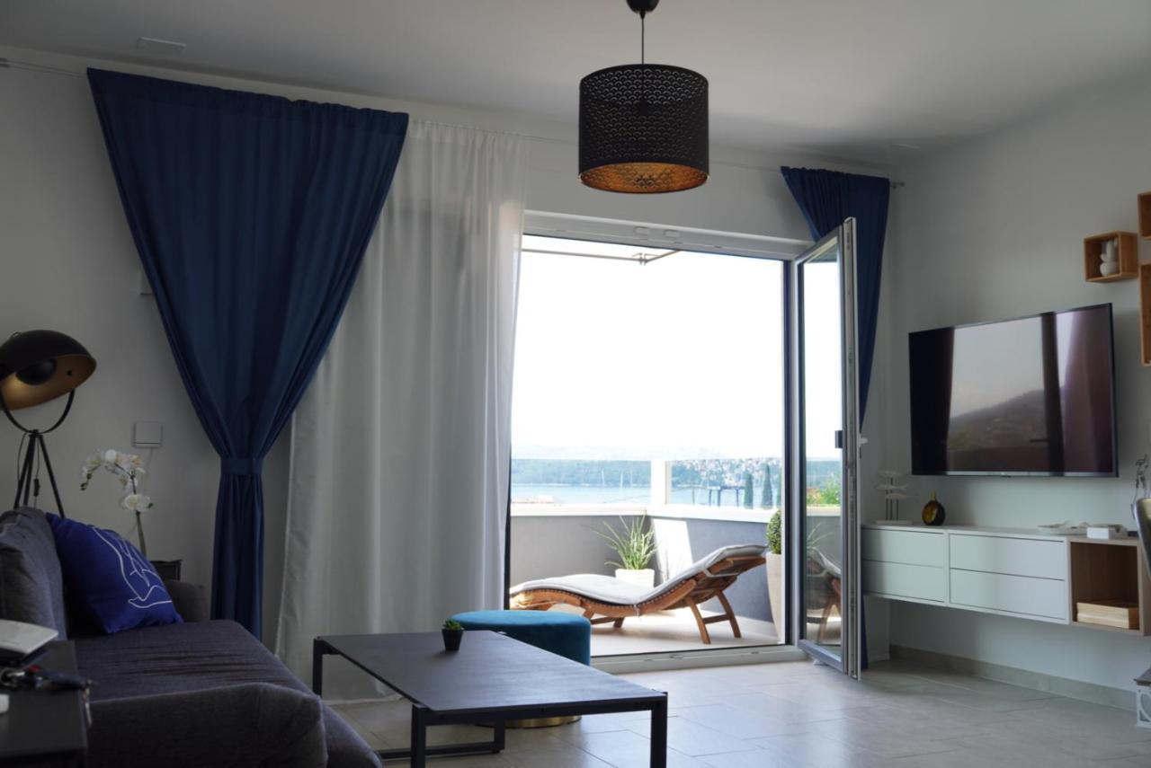 Blue Shell Trogir Apartment Bagian luar foto