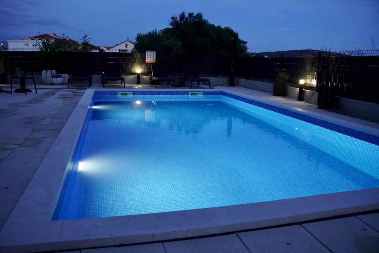 Blue Shell Trogir Apartment Bagian luar foto